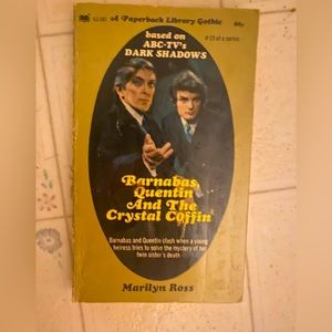 DARK SHADOWS #19 paperback, barnabas, quentin & crystal coffin, ross
